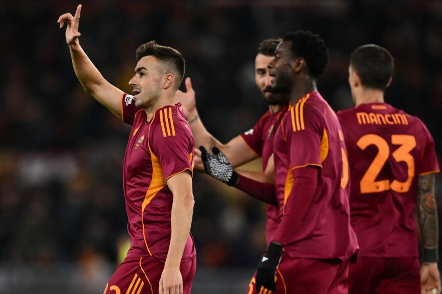 Europa League, la Roma rompe il tabù Olimpico: 2-1 al Midtjylland