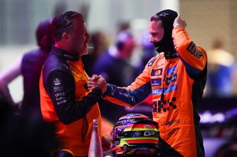 F1: pole di Piastri in Qatar, poi Norris e Verstappen