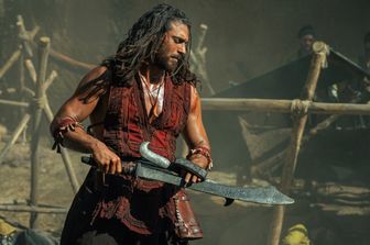 Can Yaman in una scena di 'Sandokan'