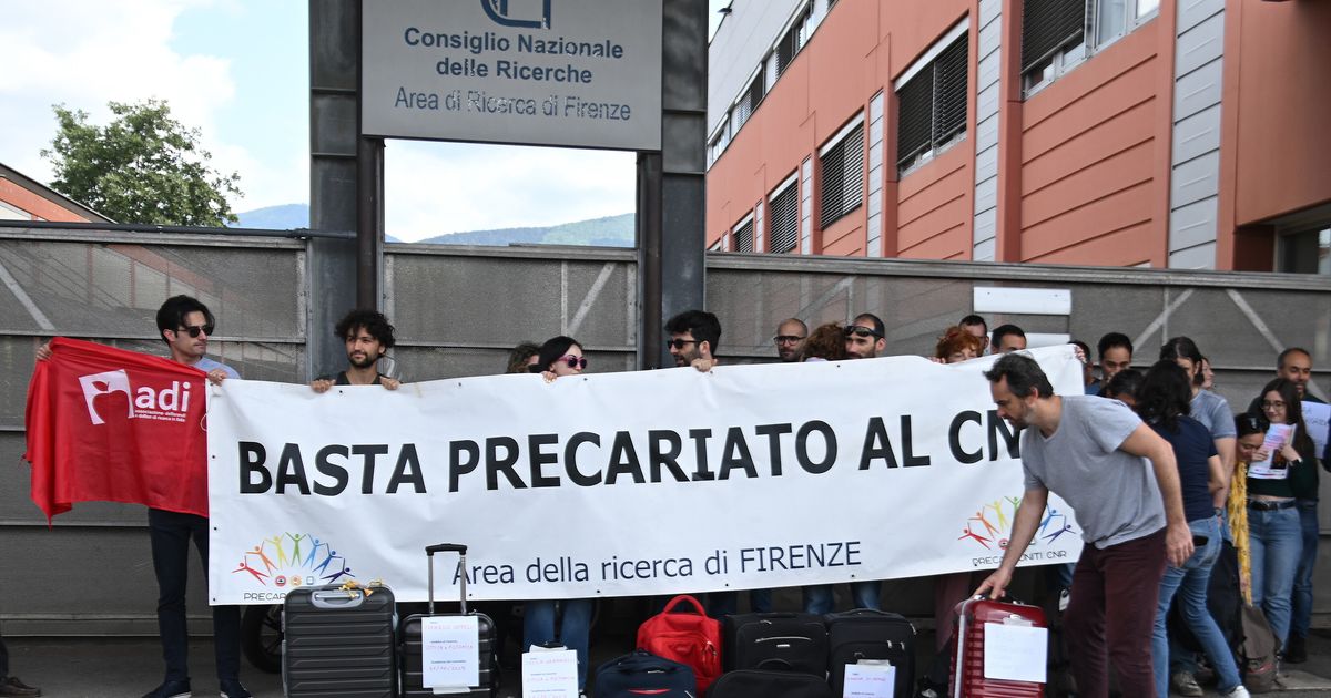 i precari del cnr occupano la sede romana chiedono pi249 fondi