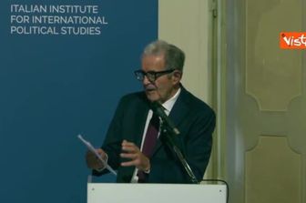 Prodi: Trump odia la democrazia e l'Ue che considera un impiccio