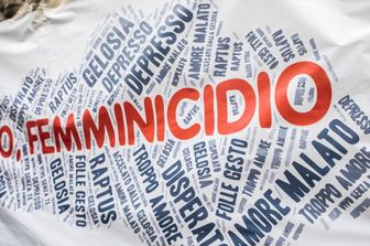 Femminicidio, protesta a Milano
