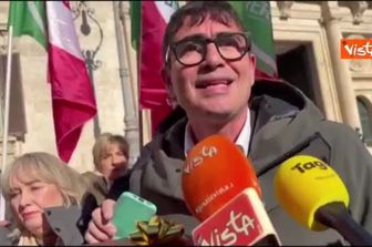 Fratoianni: Questo è il Governo della "sega". Tagliano stipendi, sanità e diritti delle persone