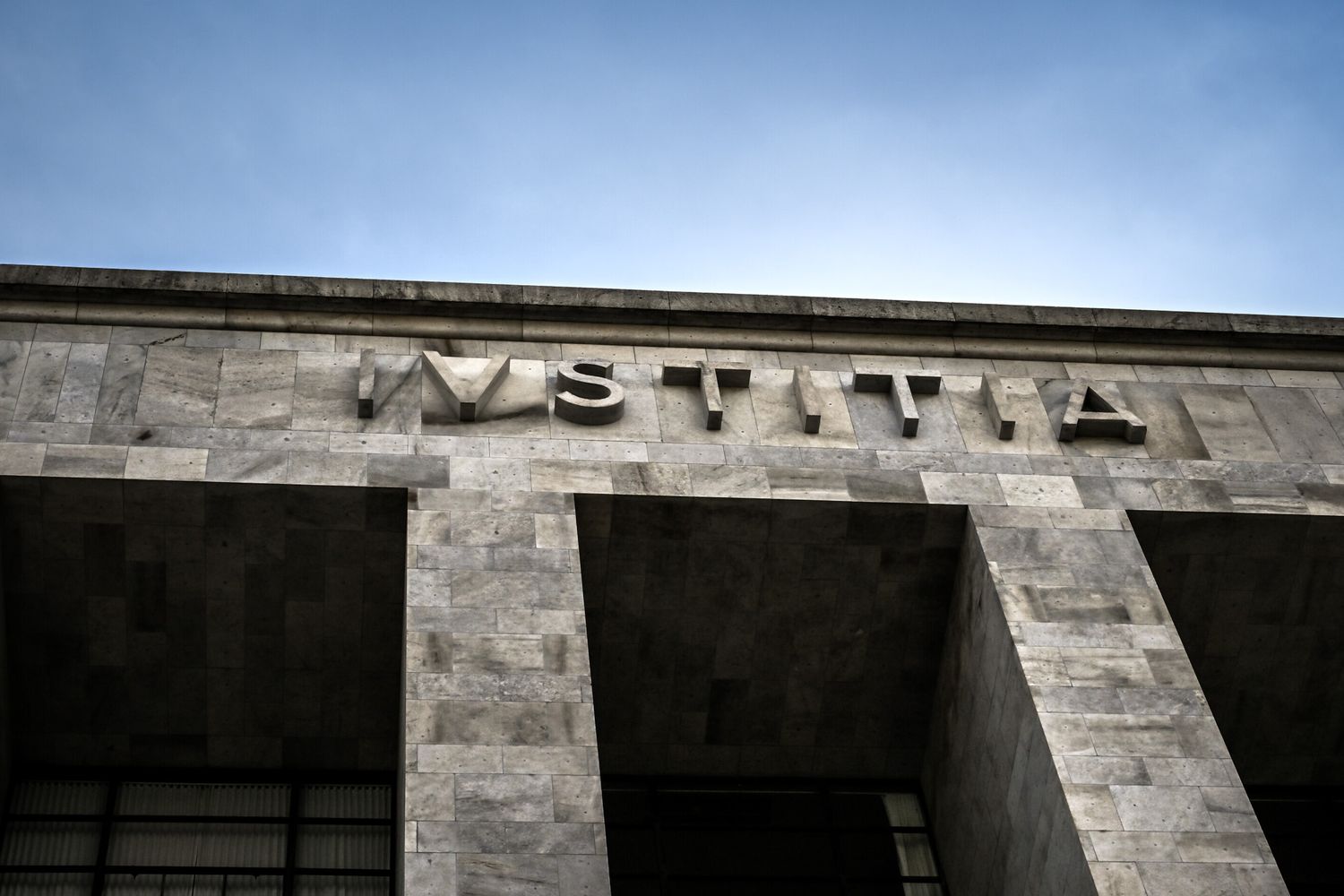 Truffe agli anziani di Milano, la 'regista' della banda era una 97enne