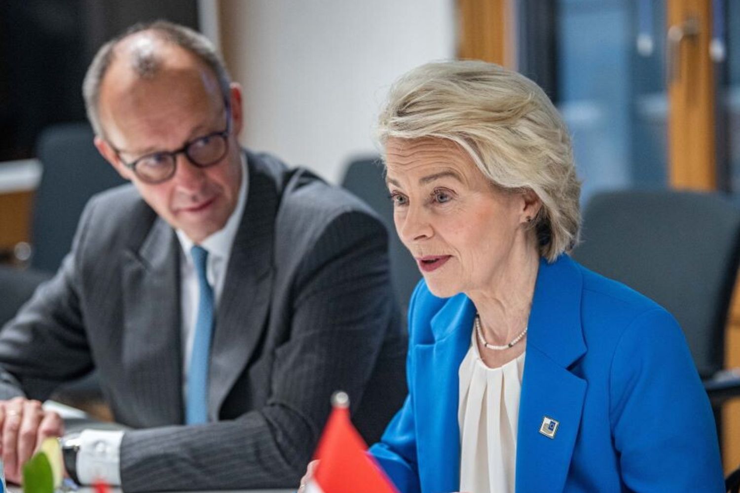 Von der Leyen e Merz al Consiglio europeo