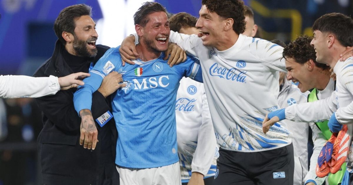 Supercoppa, il Napoli trionfa. 2 0 al Bologna