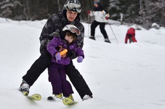 Sciatori sui Monti Carpazi&nbsp;
