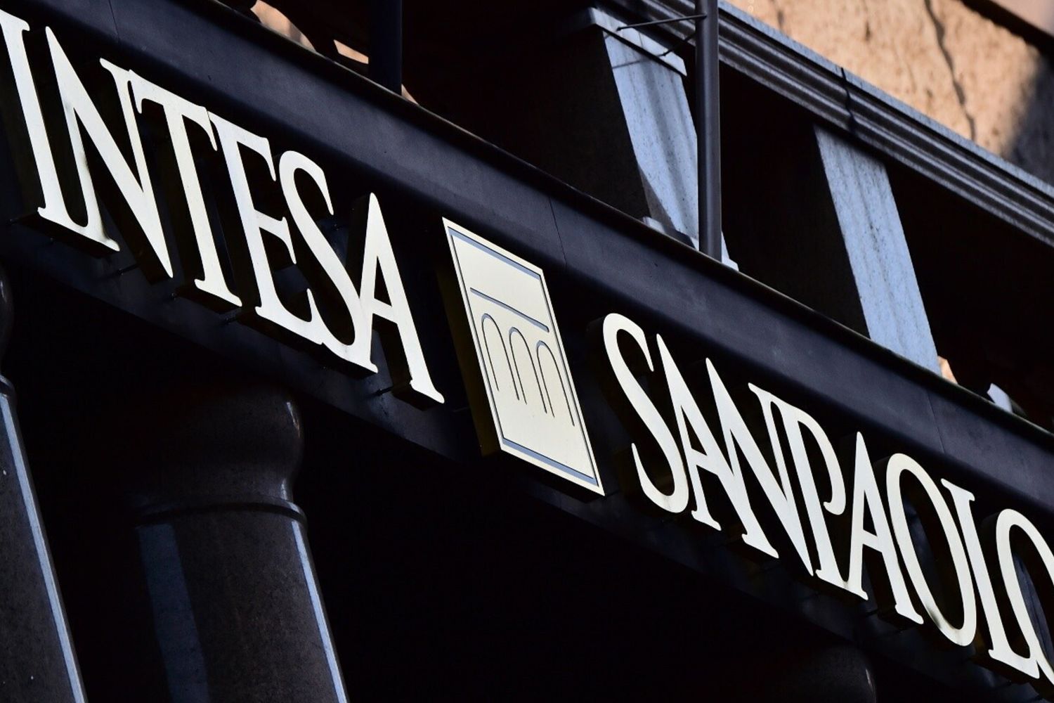 Intesa Sanpaolo: IMI CIB consolide son rôle de partenaire stratégique dans la région du Golfe