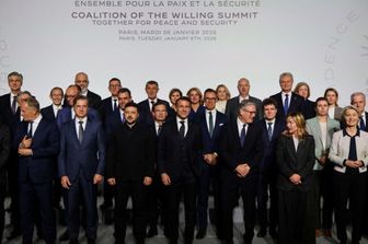 Meloni a Parigi con gli altri leader dei cosiddetti Volenterosi