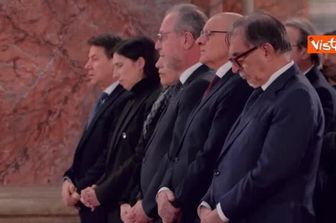 Strage Crans-Montana, Meloni, La Russa, Tajani, Salvini, Schlein, Conte a Messa per vittime italiane