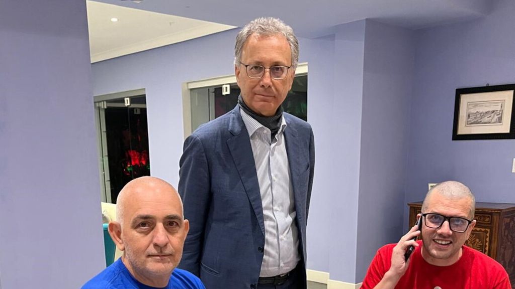 Mario Burlò, Alberto Trentini e l'ambasciatore Giovanni Umberto De Vito