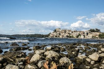 Donna scomparsa vicino Roma. La procura: "Gravi indizi sul marito"