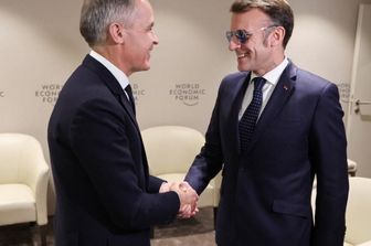 Macron e Carney a Davos