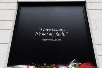 Valentino, chiusa la camera ardente