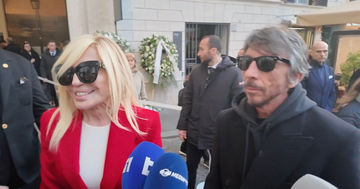 Donatella Versace: "Valentino un signore e un genio"