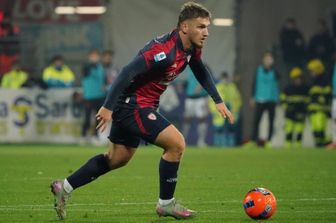 Fiorentina scivola in casa 2-1. Il Cagliari 'vede' la salvezza