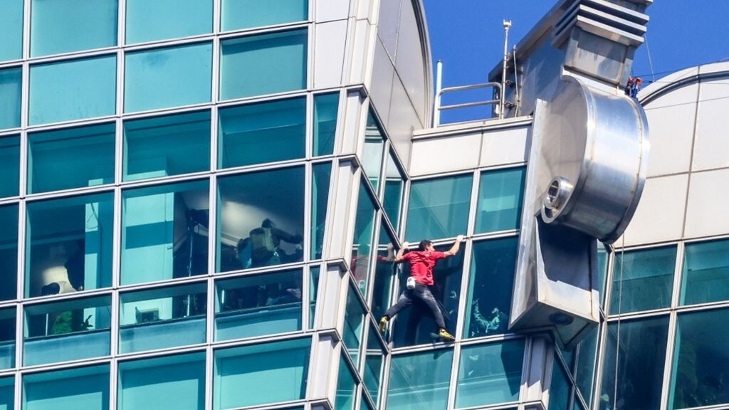 Alex Honnold, un' impresa da sogno sull'edificio più alto di Taiwan