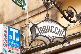 Vendita tabacchi, tabaccai, tabaccaio, fumo, sigarette