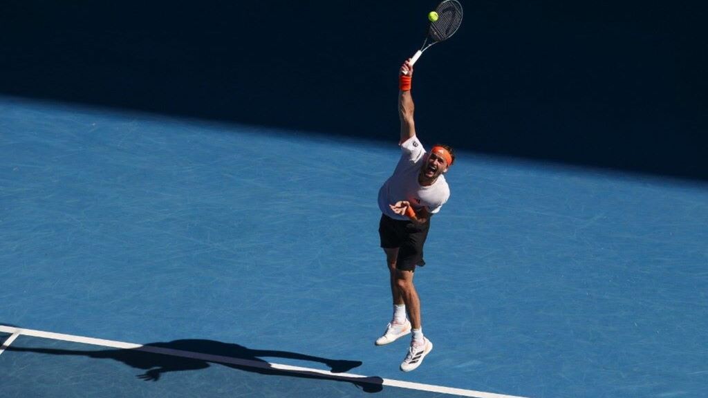 Zverev nel match degli Australian Open contro Alcaraz