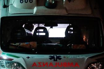 Camion contro automedica: muoiono una paziente e due sanitari