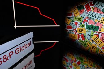 S&P conferma il rating dell'Italia BBB+. Outlook da stabile a positivo. Giorgetti: "Paese credibile"