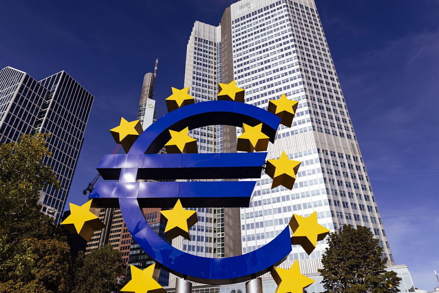 La Bce resterà ferma sui tassi per la quinta volta