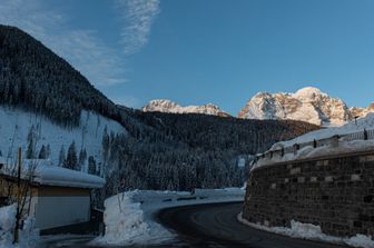 Una strada in Cadore