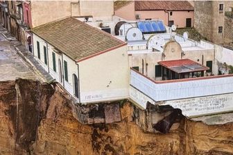 La biblioteca "Angelo Marsiano" di Niscemi in bilico sulla frana