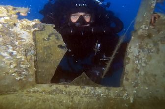 Un Douglas C-47 nei fondali di Brucoli