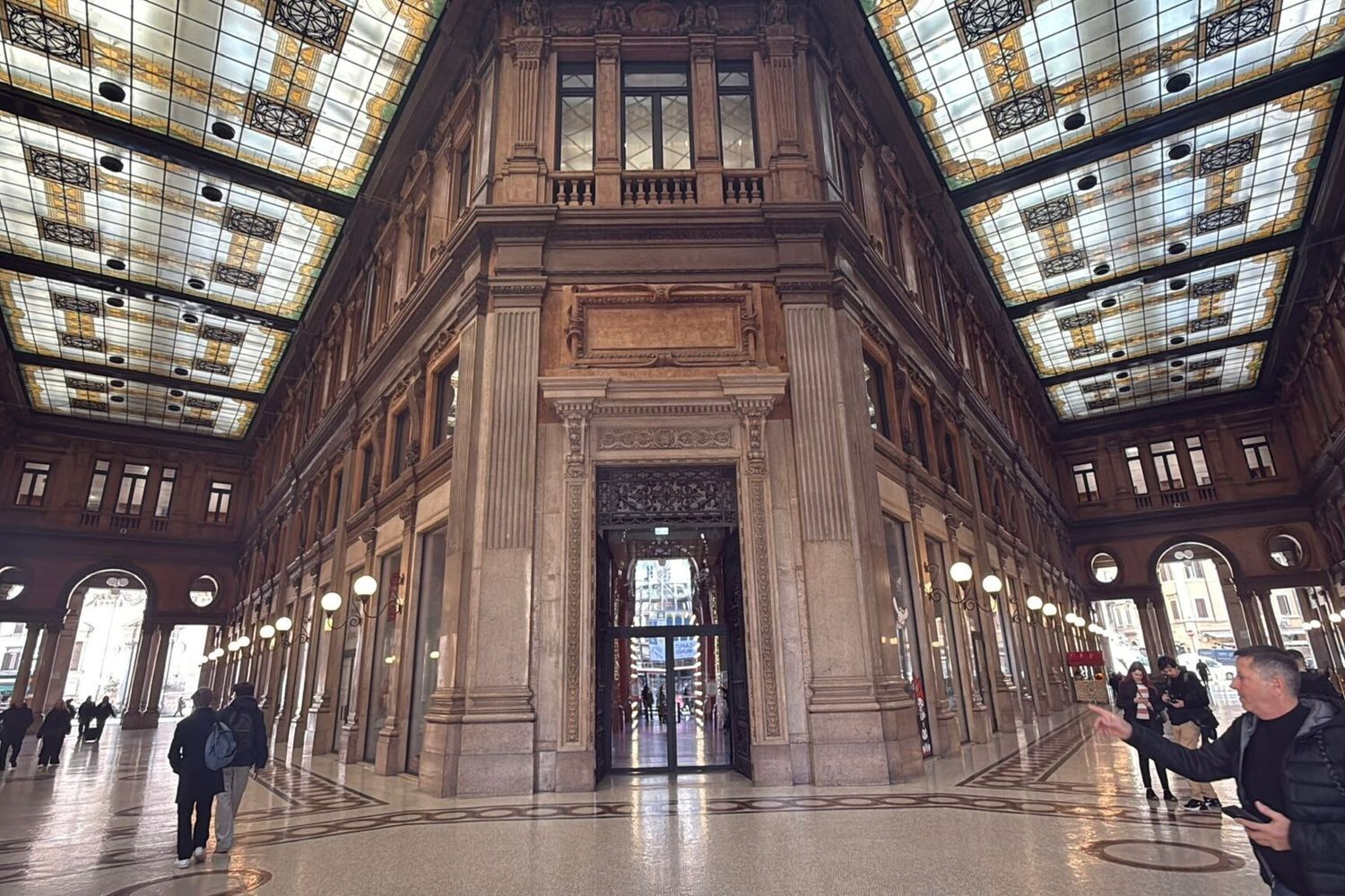 Hamleys chiude in Italia: stop a Roma, Milano e Bergamo