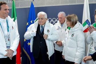 Il Presidente della Repubblica Sergio Mattarella in occasione della visita al villaggio olimpico di Milano Cortina 2026