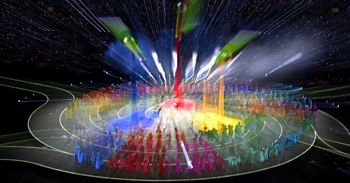 Le luci del mondo su San Siro, uno show fantasmagorico per Milano Cortina