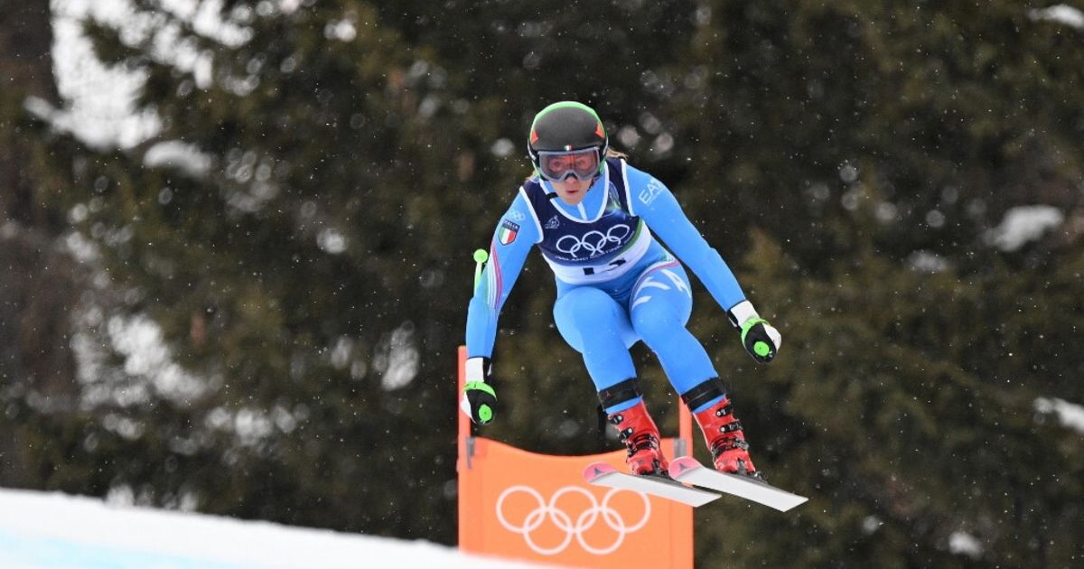 Discesa libera femminile: Goggia terza dietro ad Aicher e Johnson. Brutta caduta per Vonn
