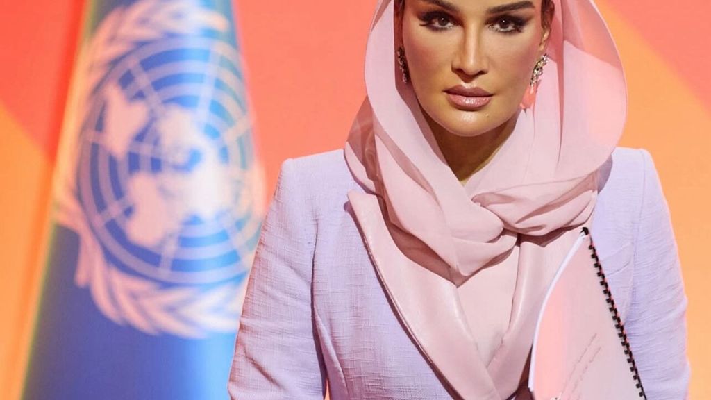 Moza bint Nasser