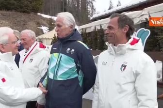 Milano Cortina, il Presidente Mattarella arriva a Cortina con la giacca del team Italia