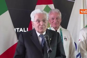 Milano Cortina, Mattarella: Tre ori con me qui? "Merito è degli atleti, io fortunato ad essere qui"