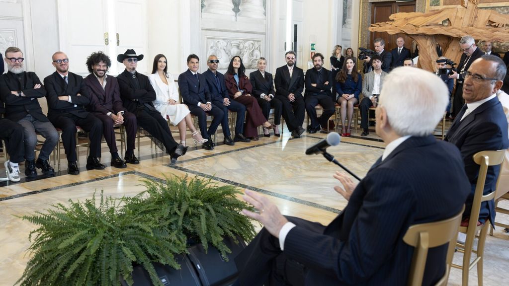 Il presidente Mattarella riceve gli artisti di Sanremo