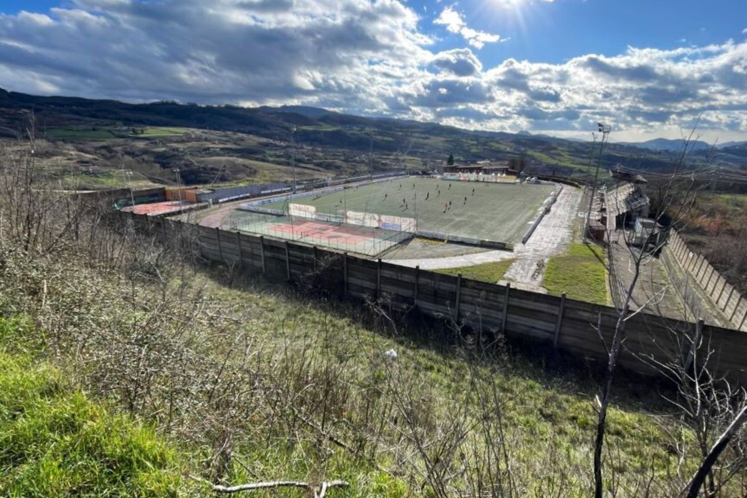 Il campo sportivo di Avigliano (Potenza)