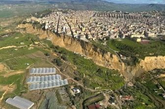 La zona della frana a Niscemi ripresa dall'alto