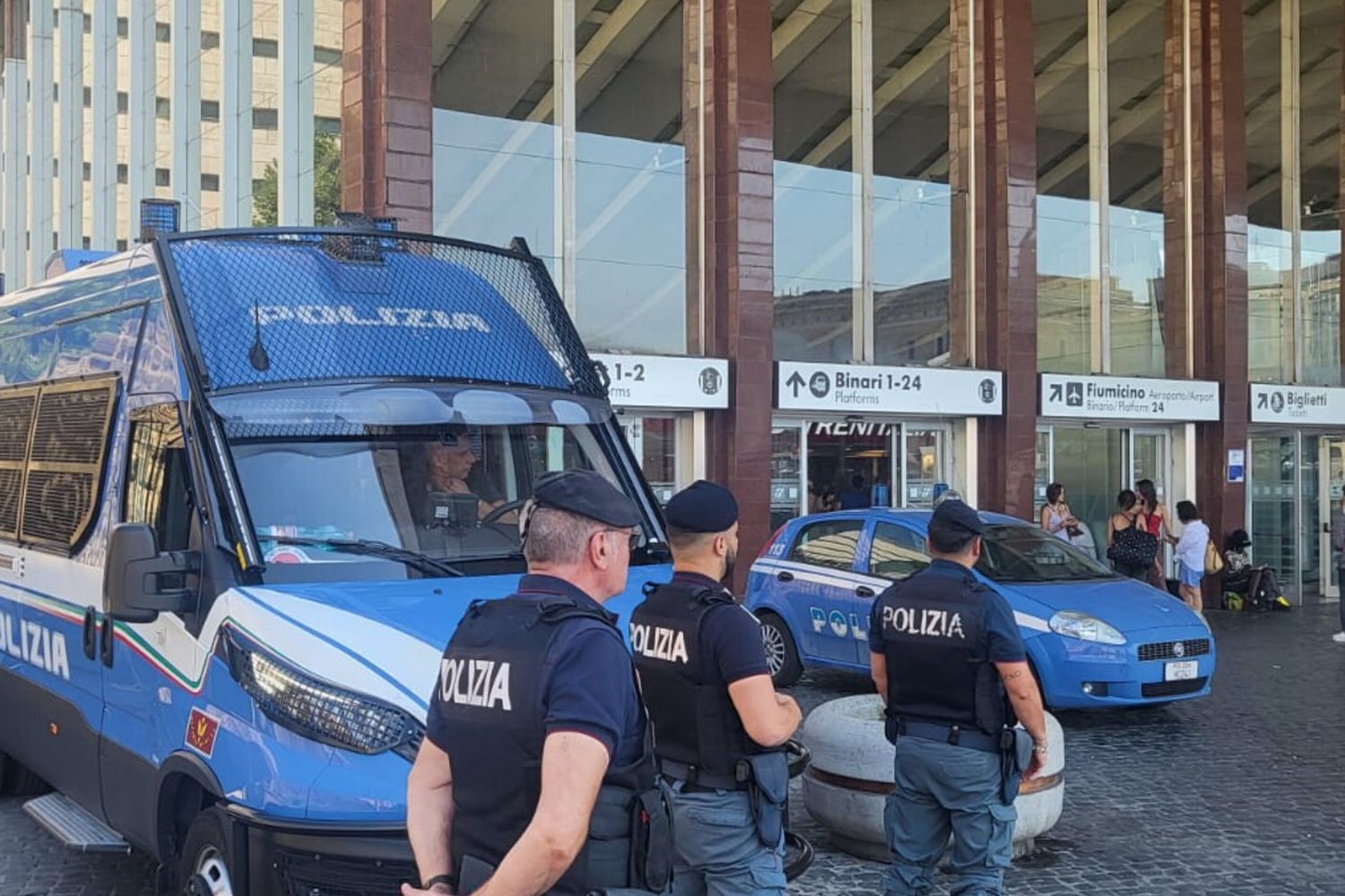 Polizia alla Stazione Termini