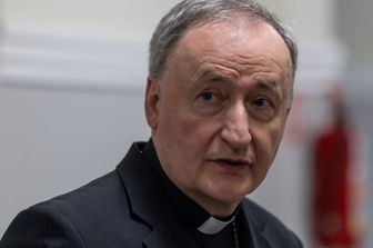 Il vescovo Andrzej Jez