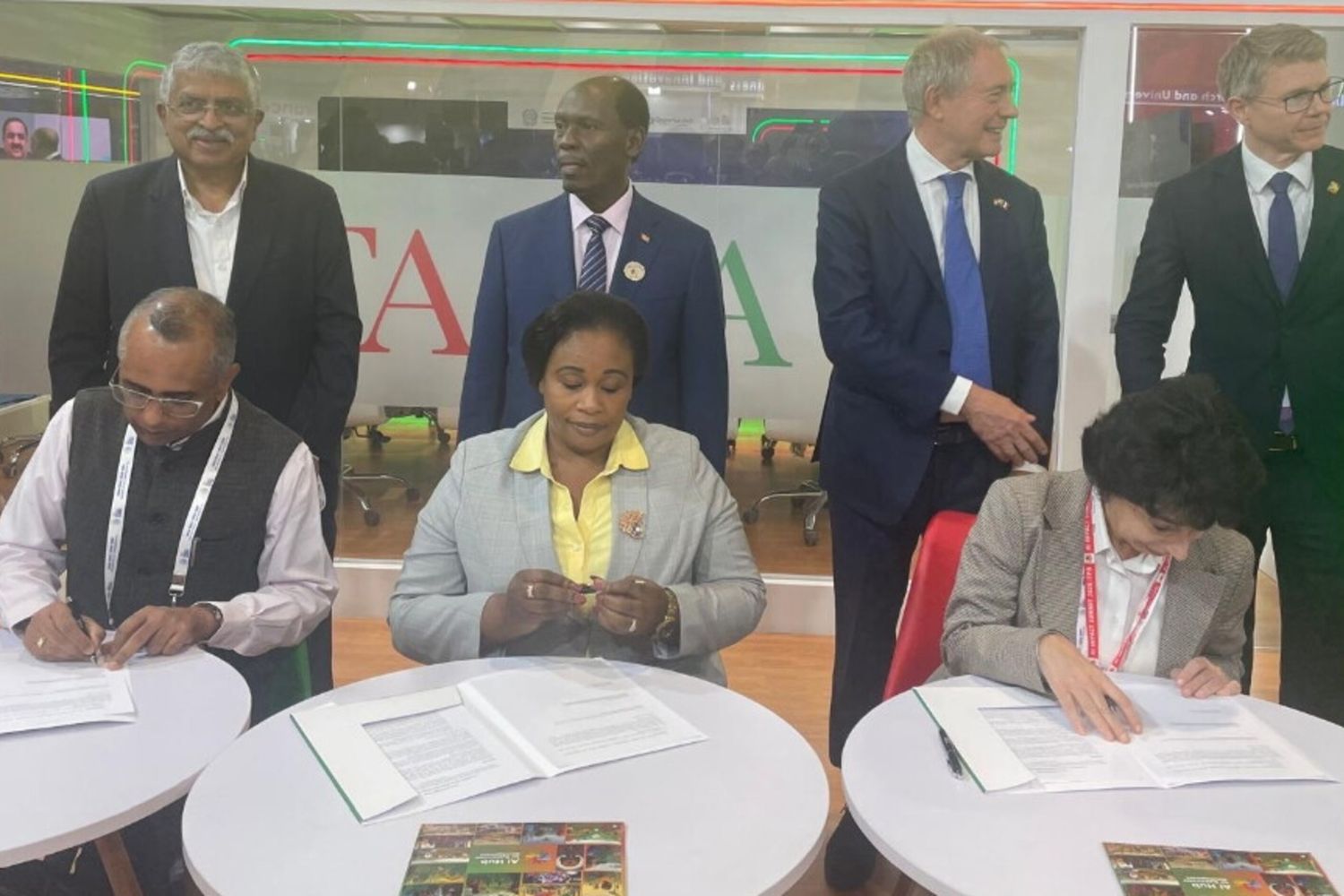 Rome, New Delhi et Nairobi unissent leurs forces pour structurer l’essor de l’IA en Afrique