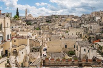 Matera, symbole du dialogue méditerranéen dans un contexte mondial tendu