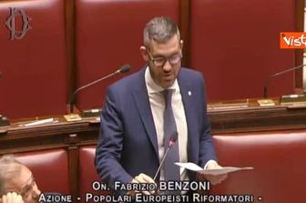 Benzoni (Azione) a Salvini: "Le dono il naso di Pinocchio per le bugie sulla 'Corda Molle'"