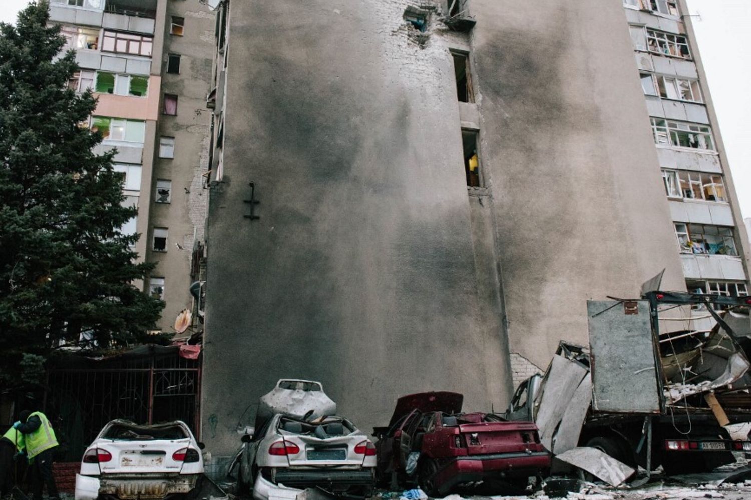 Edificio attaccato con droni in Ucraina