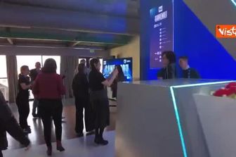 Ermal Meta sulla sua canzone su Gaza: Stranamente nella top 5, ma chi la farebbe vincere?