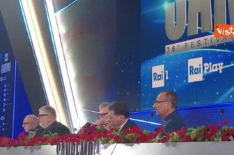 Polemica a Sanremo su poche donne al Festival, Conti: Ho scelto in base a canzoni