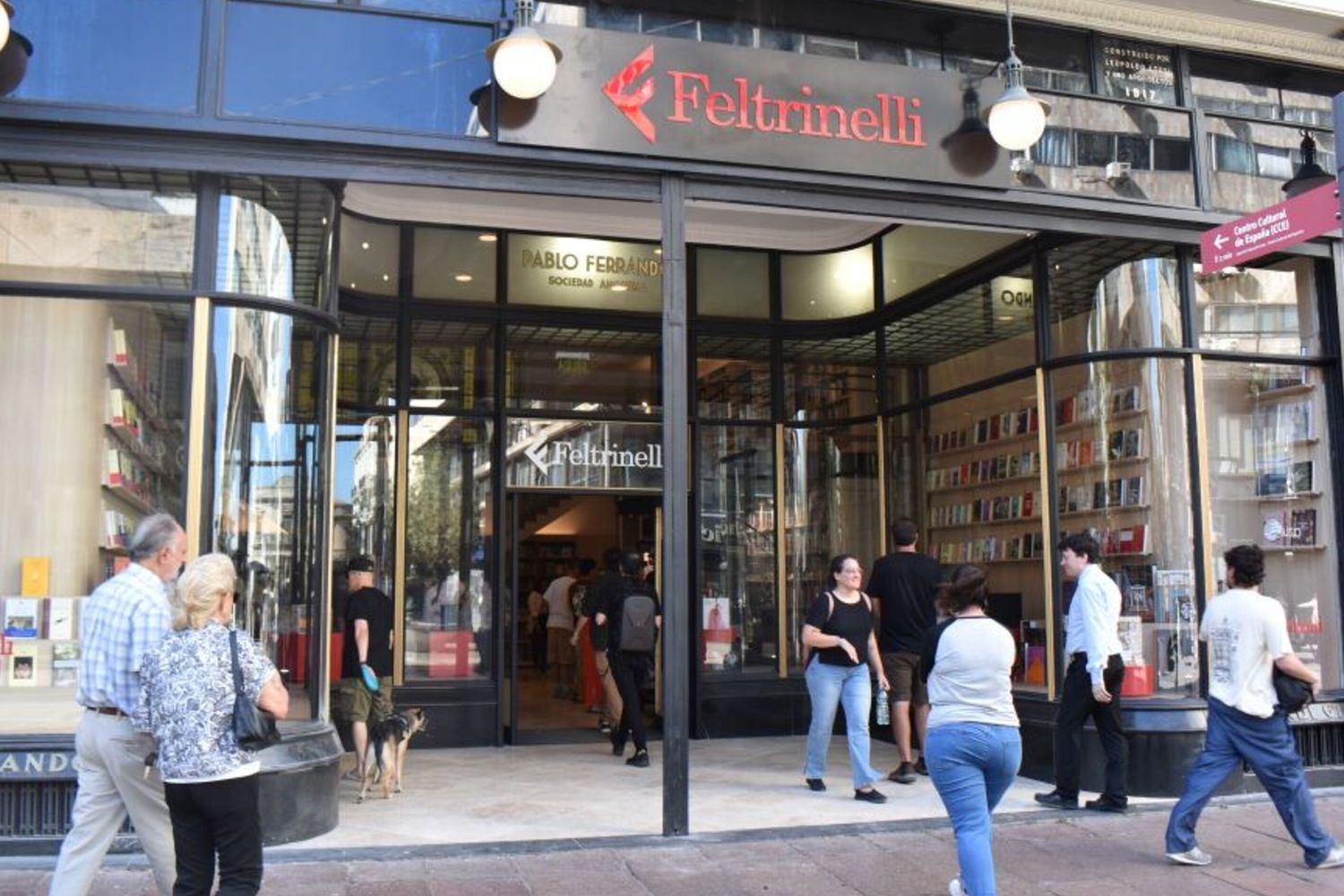 Feltrinelli apre a Montevideo, prima volta in Sud America