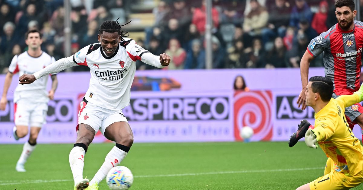 Milan batte 2 0 la Cremonese con due gol oltre il 90esimo