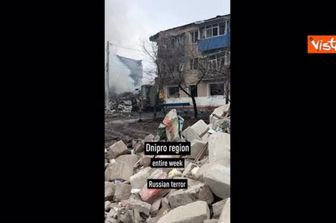 Violenti attacchi russi e distruzioni in Ucraina ultima settimana